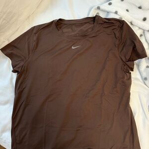 NIKE DRI FIT TOP